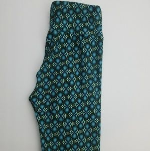 BNWOT OS LuLaRoe leggings